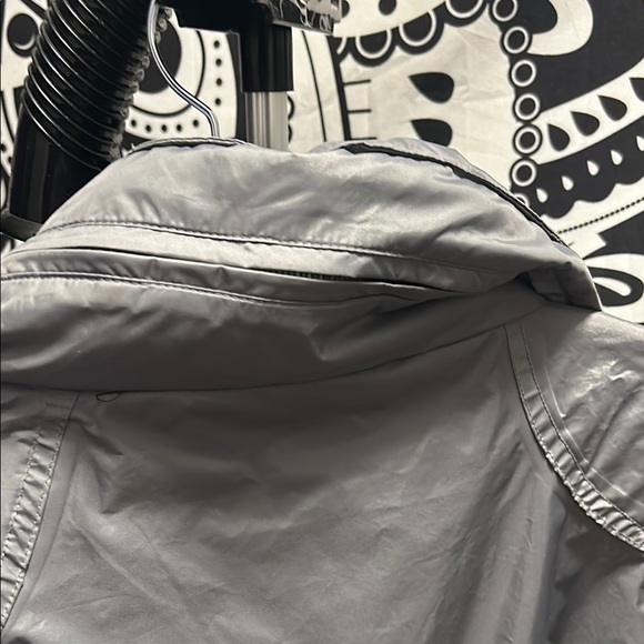 Coleman Gray Reflective Jacket - Picture 4 of 16